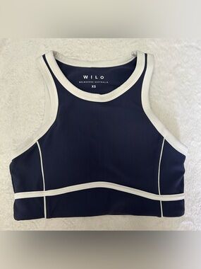 Wilo The Label size XS Navy and White High-Neck Ribbed Sports Bra